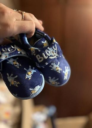 Новые тапочки мальчик gorge george bluey 23 размер нові капці