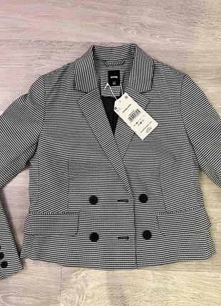 Стильний двобортний блейзер sinsay