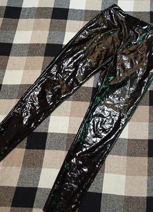 Брюки под кожу topshop,36p