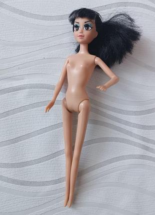 Милая кукла, куколка барби с настоящими ресницами