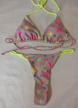 Купальник зі стрінгами