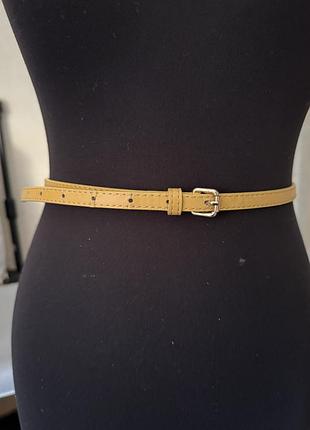 Тонкий ремінець жлвтий пасок