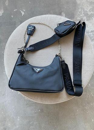 Prada re-edition mini black