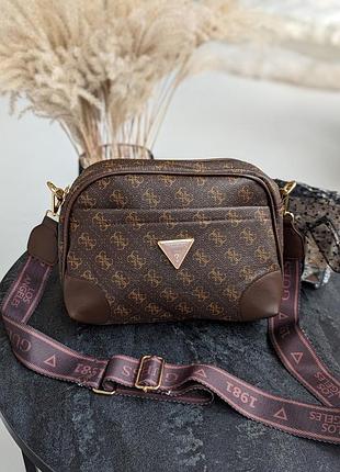 Сумка guess полноценная кросс-боди коричневый
