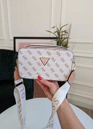 Сумочка guess кросс-боди белый+розовый есть
