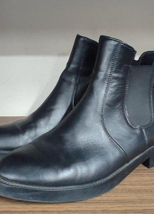Ботинки челси кожаные