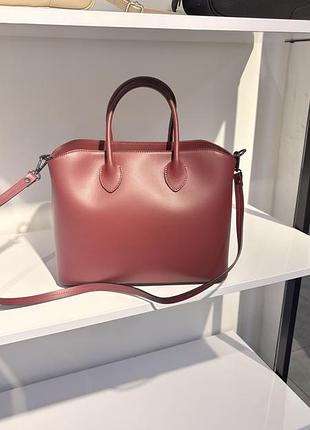 Жіноча сумочка з натуральної шкіри виробництва італія