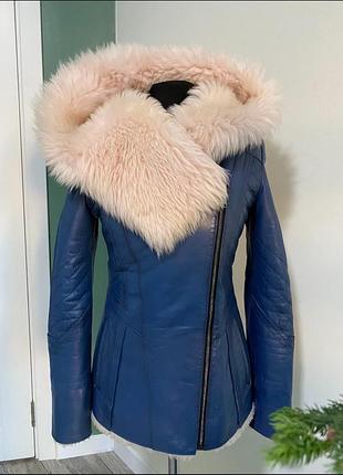 Шкіряна дублянка синього кольору