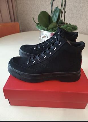 Ботинки hugo, оригинал, замша.