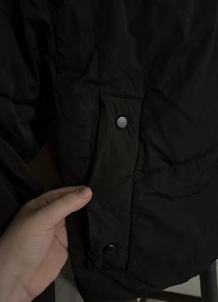 Куртка чорна вкорочена pull&bear 4