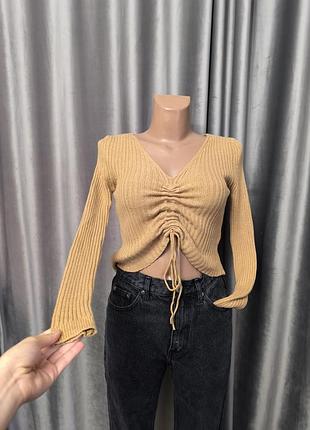 Стильний укорочений жіночий светр