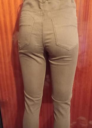 Оливковые джинсы скинни eska