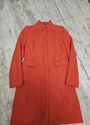 Пальто жіноче