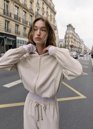 Куртка-бомбер з капюшоном