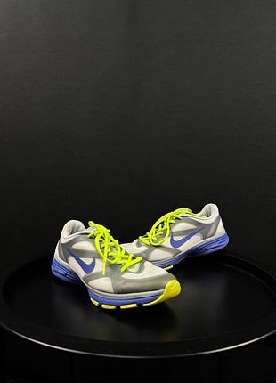 Кросівки жіночі для залу nike training, чудовий стан. оригінал.