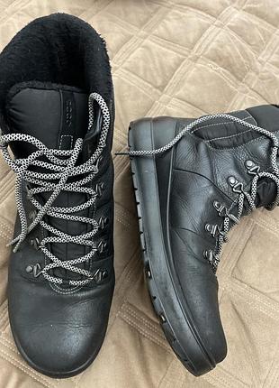 Ecco чёрные зимние ботинки 41 р унисекс