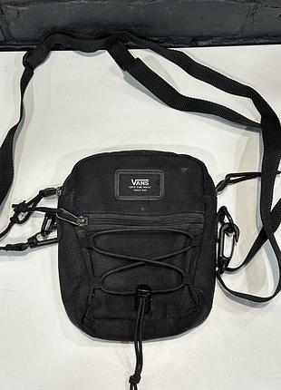 Стильна чорна сумка vans cordura — міцність, комфорт і вуличний стиль!