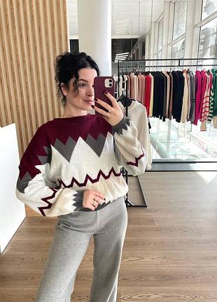 Вкорочений светр з геометричний малюнком по знижці!!