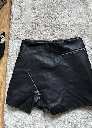 Zara шорти еко шкіра s