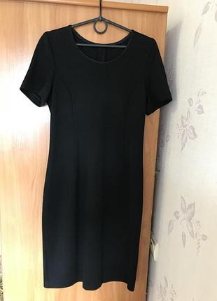 Приталена чорна сукня, чорне плаття міді, приталене чорне плаття, плаття футляр, сукня футляр