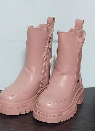 Зимние розовые ботинки gfb р.27-31