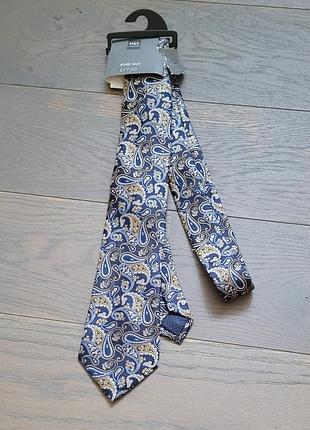 Галстук новый натуральный шелк "испанские огурцы' длина 140см ширина 8,5 см