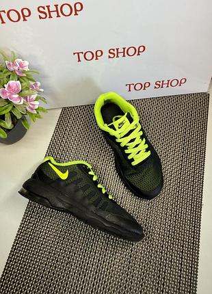 Оригінальні кросівки nike air