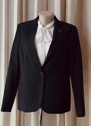 Шикарний жіночий піджак жакет