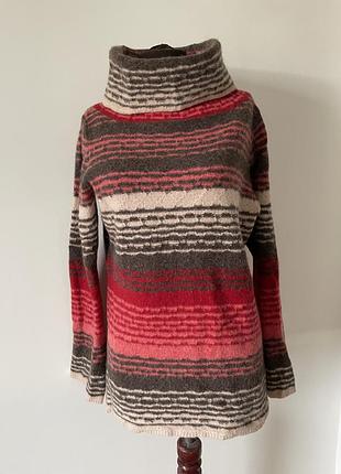 Теплющий брендовий светр. вовна, ангора.