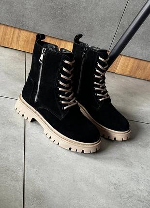 Женские ботинки