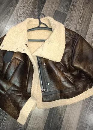 Знижка актуальна вкорочена дублянка тепла демісезон зима осінь розмір м л дубльонка дубленка