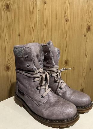 Зимові ботинки жіночі, 37р., натуральне хутро,дуже теплі та зручні.