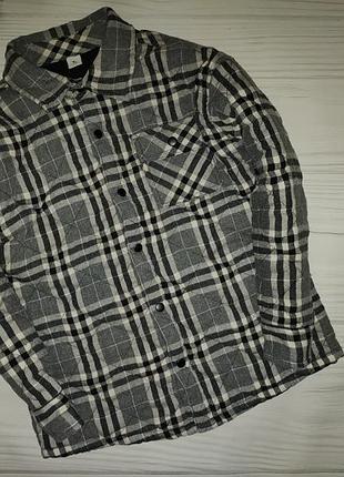 Теплая стеганая куртка рубашка в клетку tu