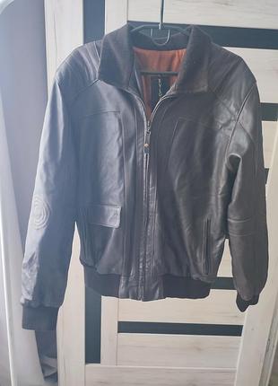 Куртка косуха кожаная бомбер