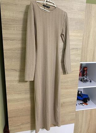 Плаття з відкритою спинкою, розмір m/l, б/у, boohoo