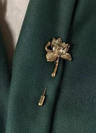 Новая объемная брошь-игла цветок в цвете старого золота с брашировкой!!!