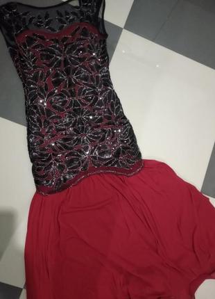 Платье паетка черное красное