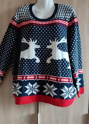 Классная теплая кофта с оленями esmara