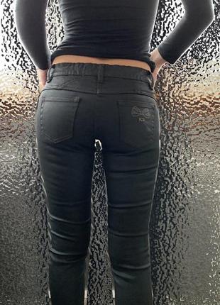 Джинсы для девочки