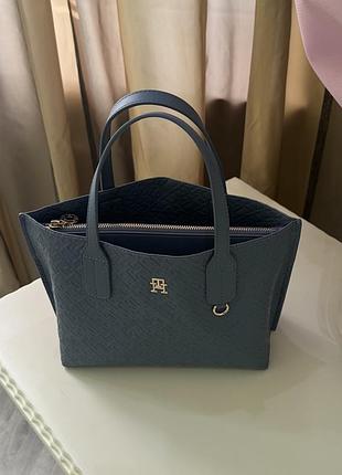 Жіноча сумка тоут tommy hilfiger monogram logo city tote оригінал