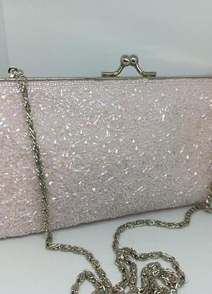 Розовая сумочка вышитая бисером с двух сторон