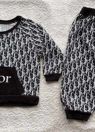 Костюмчик на вік 9-12 місяців