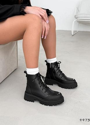 Ботинки женские