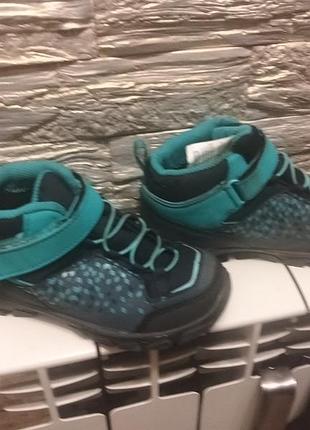 Демисезонные ботинки quechua 31  р