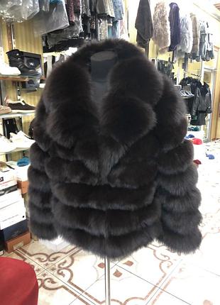 Ефектна шуба з песця чорна,англійський комір