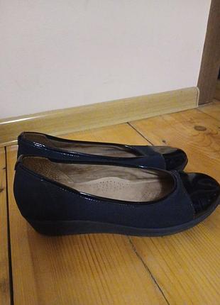 Туфлі gaborone 42 розмір