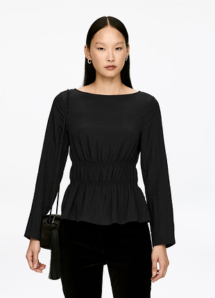 Топ arket 1324552001