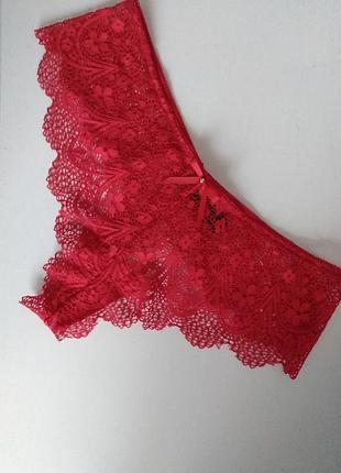 Красивые нежные кружевные бразилианы