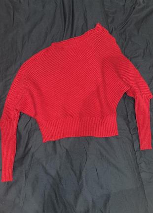 Кофтинка дуже гарна і приємна до тіла