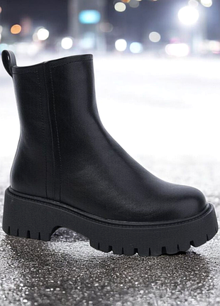 Женские зимние сапоги